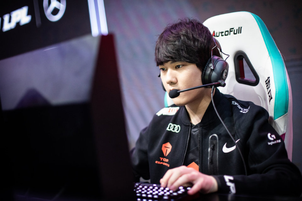 Scout官方宣布重返赛场新规，公牛引发争议！