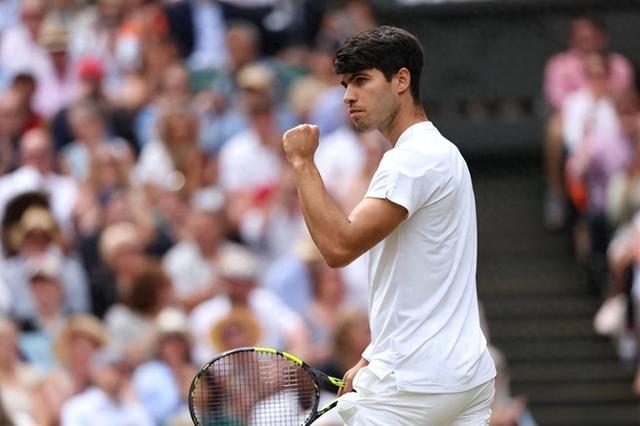 爱游戏在线-德约科维奇迎来十二赛季出色发挥，TES观众热烈欢呼！的简单介绍-爱游戏在线