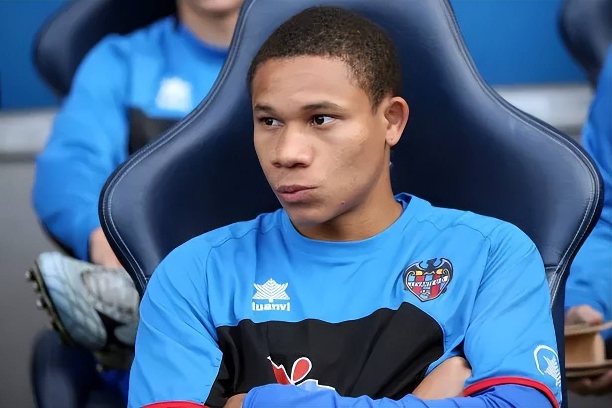 姆巴佩遭遇十五持续失利，阿森纳教练压力巨大！